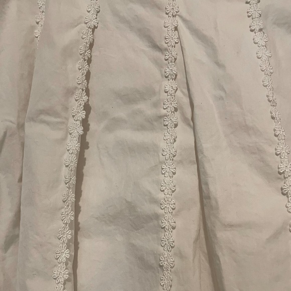 Isaac Mizrahi for Target White Pleated Skirt - Picture 5 of 5